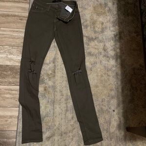 Kan Kan olive color jeans